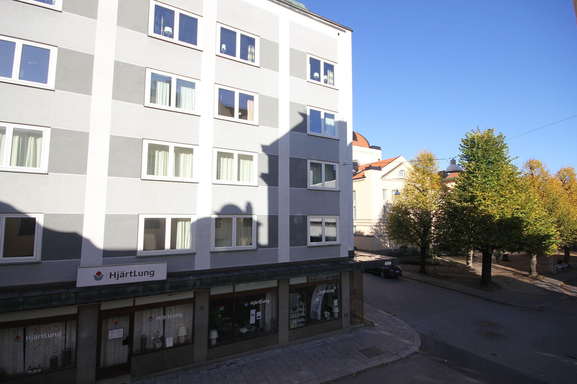 Norrköping A Marican Hostel & Hotel מראה חיצוני תמונה