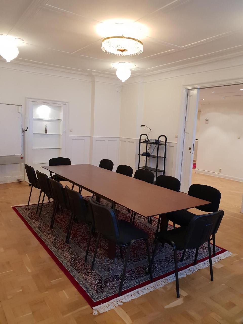 Norrköping A Marican Hostel & Hotel מראה חיצוני תמונה